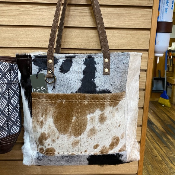 Myra hairon pocket tote bag (S-0722) - Picture 1 of 6
